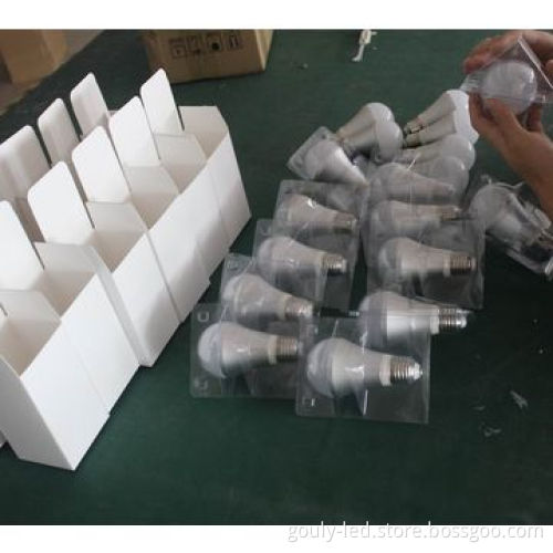 E27 LED Bulbs with 9W High-power Light Source and 100 to 240V AC Voltage